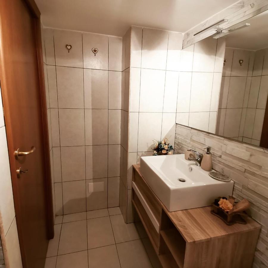 Dale Rooms เนเปิลส์ ภายนอก รูปภาพ