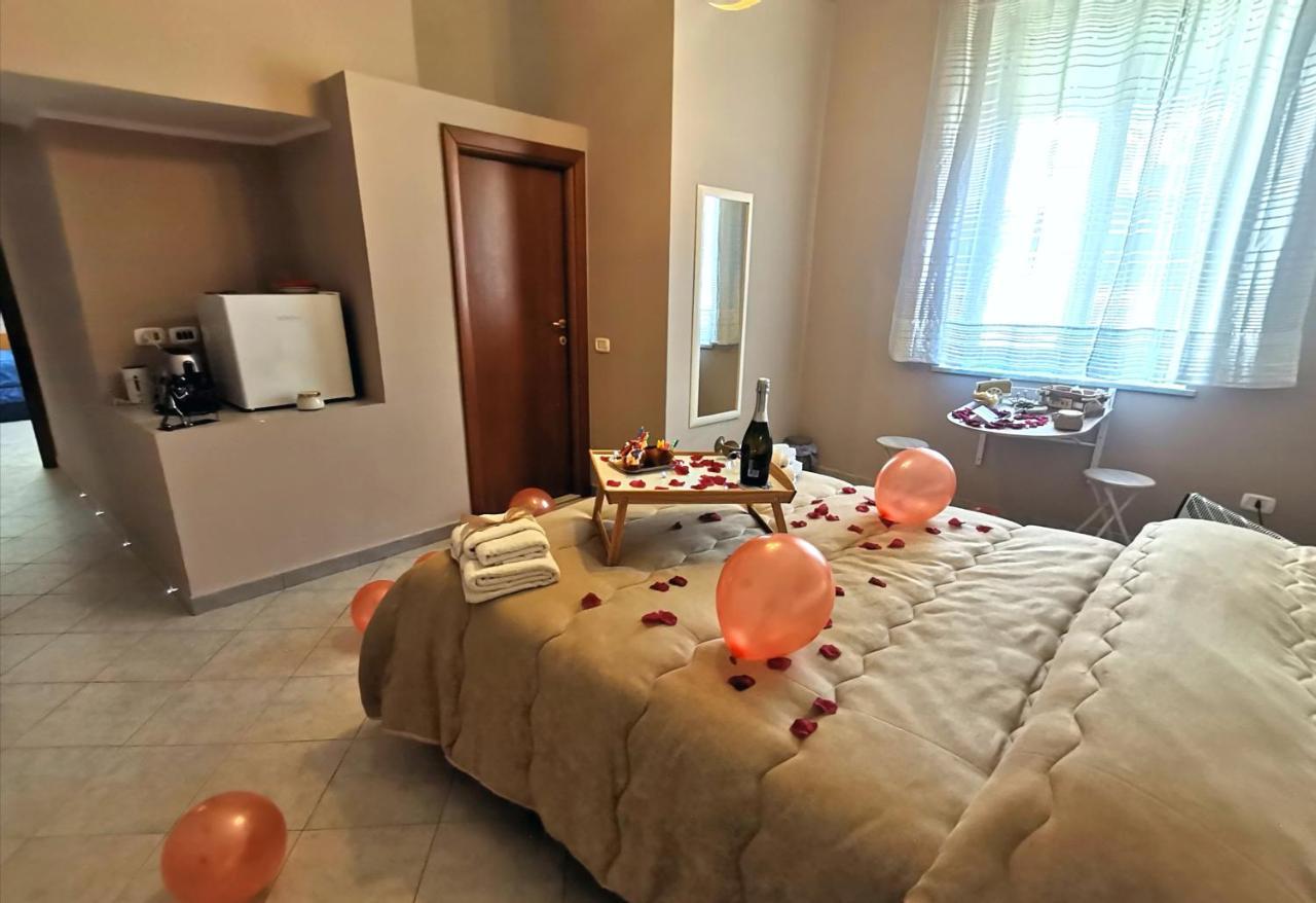 Dale Rooms เนเปิลส์ ภายนอก รูปภาพ